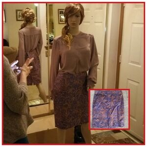 NWOT LOFT PENCIL SKIRT